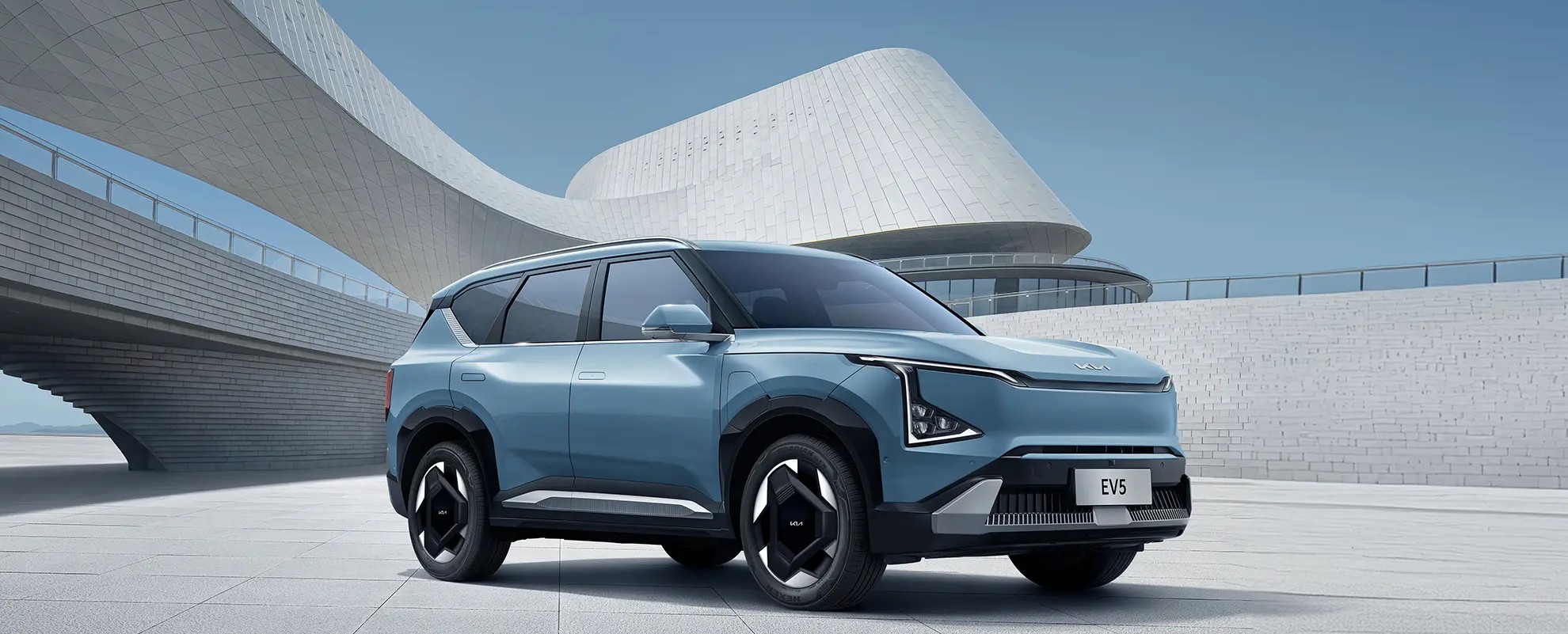 BLOG-Kia-EV5-towing-capacity-towbars
